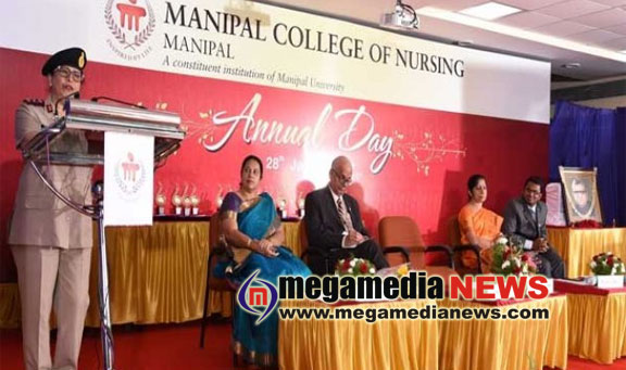 Manipal College
