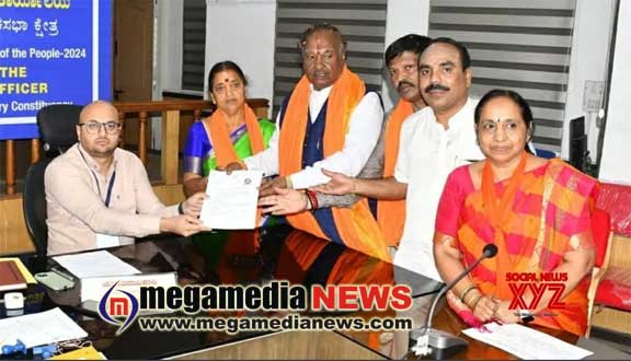 BJP rebel candidate Eshwarappa files nomination from Shivamogga constituency