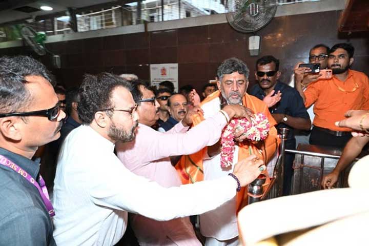 DKS-Mumbai