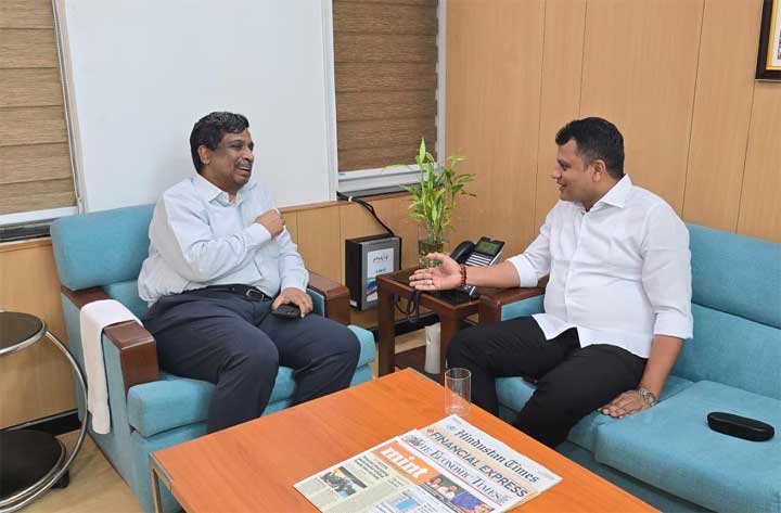 Brijesh-with-Umashankar