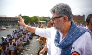 DK-Shivakumar-Alappuzha
