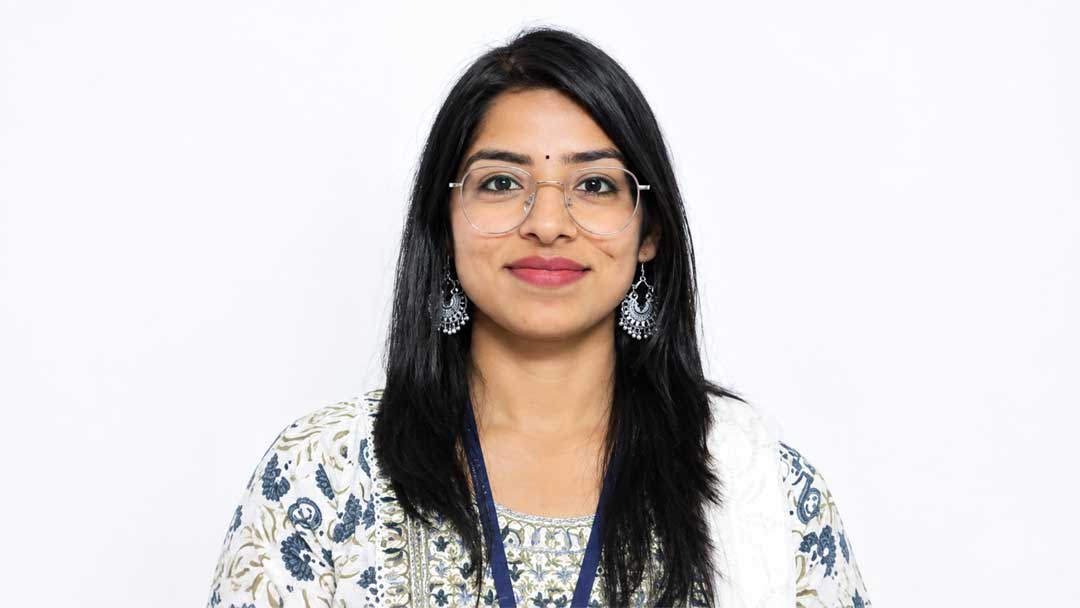 Meenakshi-Arya-IAS